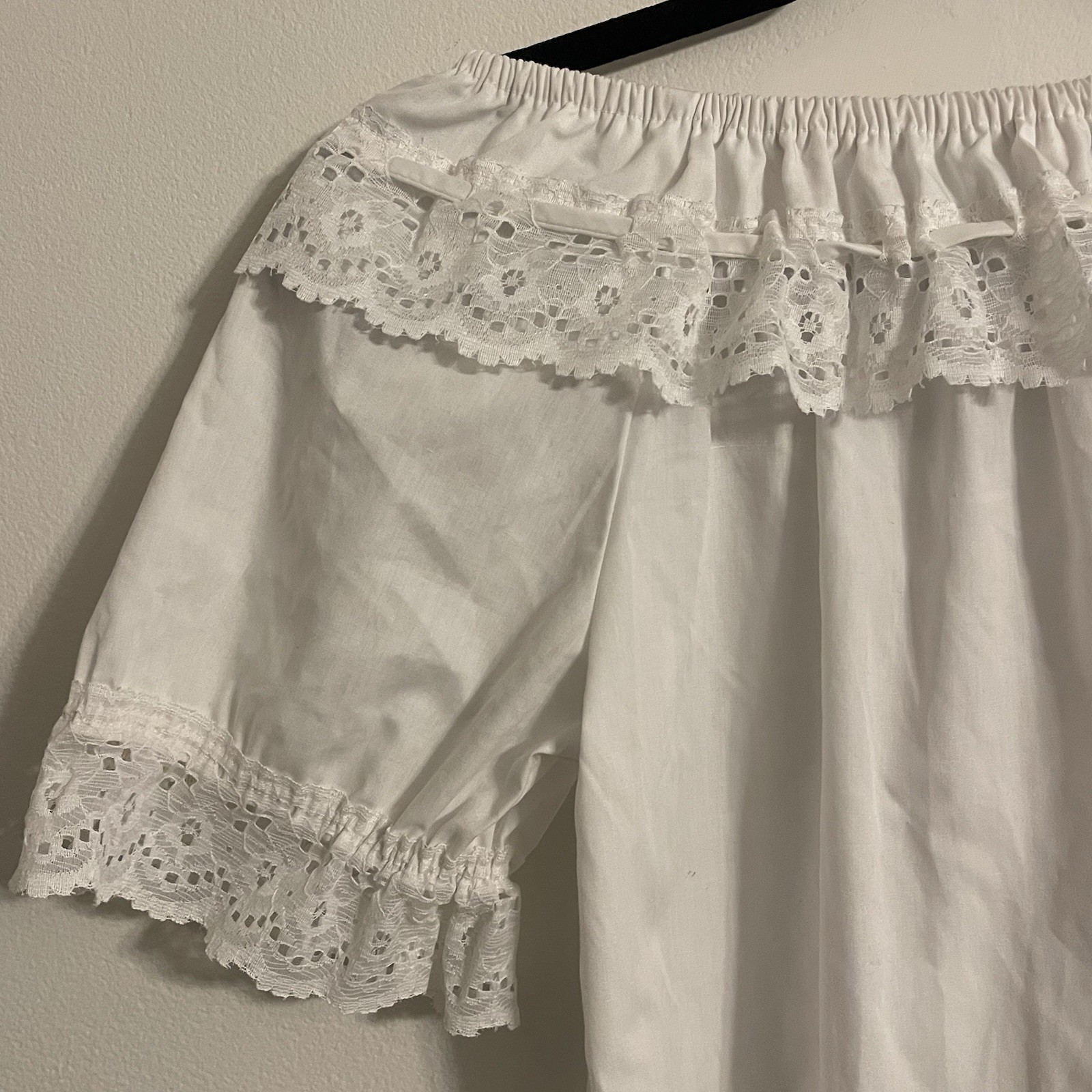 Partners Please by Malco Mode San Francisco Made In USA White Lace Peasant Top