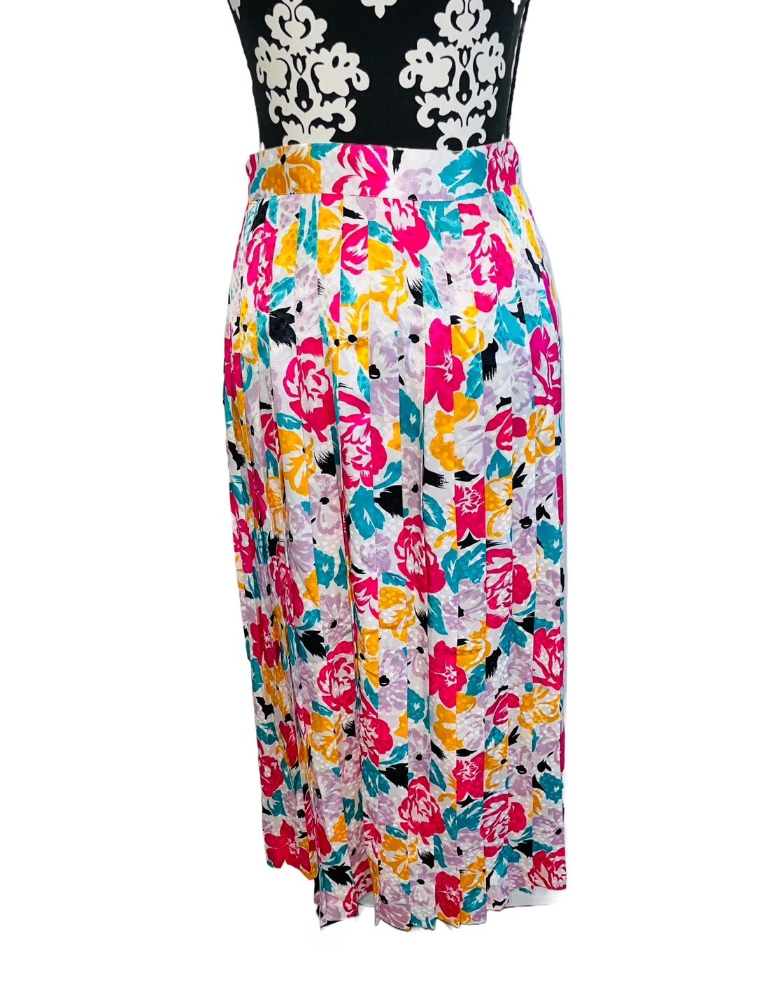 Halston III Vintage Midi Pleated Skirt Size 8 Colorful Floral Artsy Spring