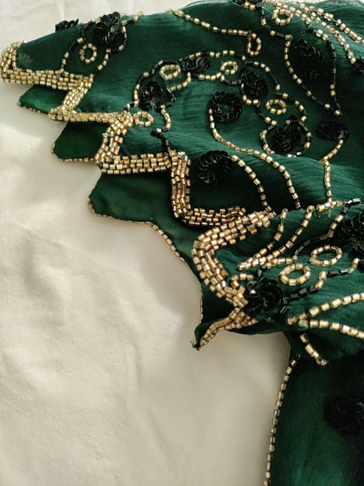 Vintage J Kara New York 100%Silk Sequin Green Size XXL