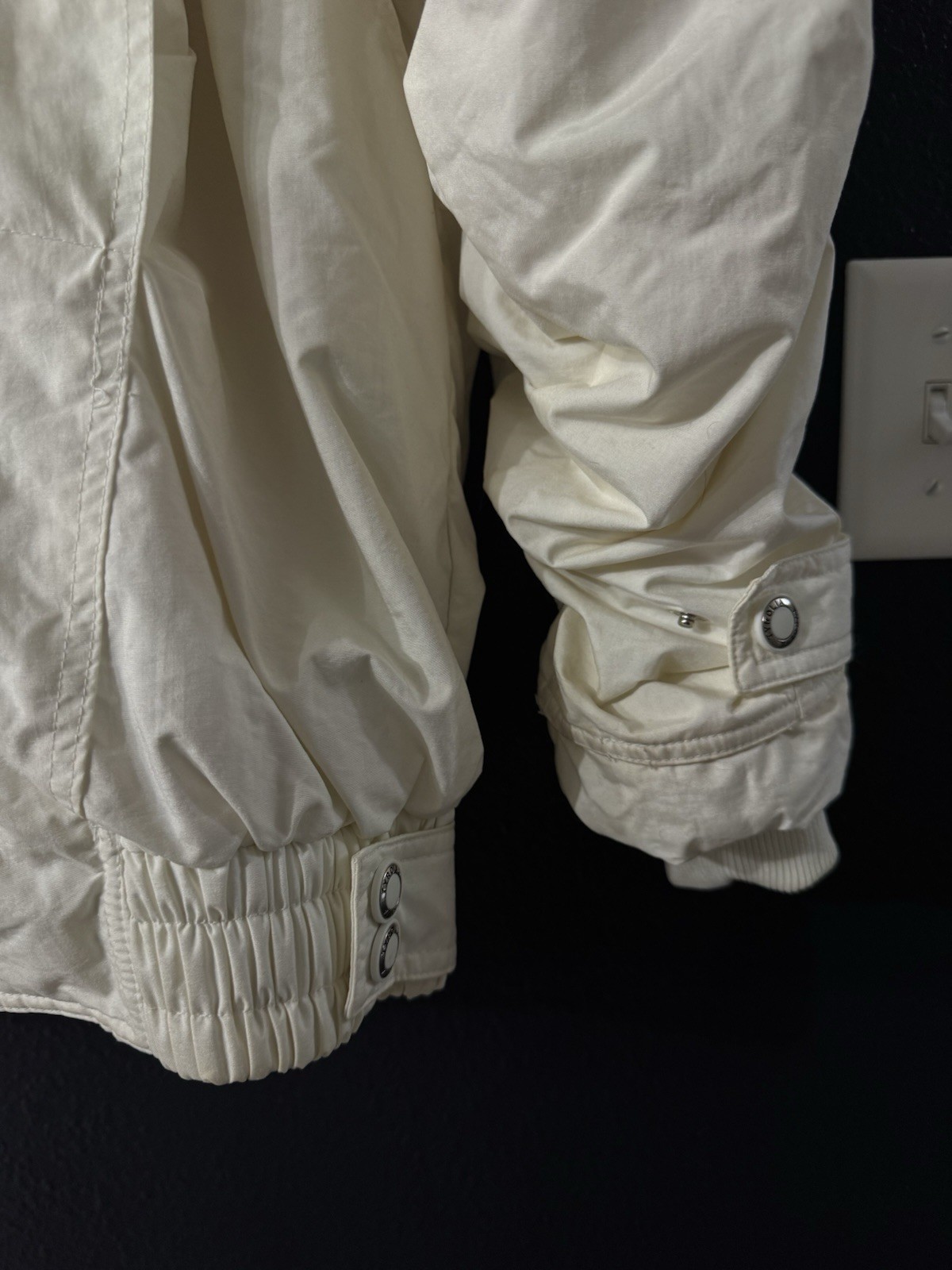 Vintage White Tyrolia Ski Jacket with Patches 90s Sportswear. Size Large