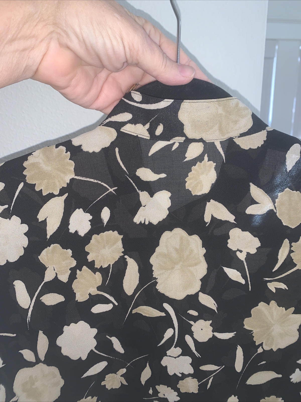 Vintage Black & Tan Flowered Synonyme de Georges Rech Paris Women’s Shirt Sz 40