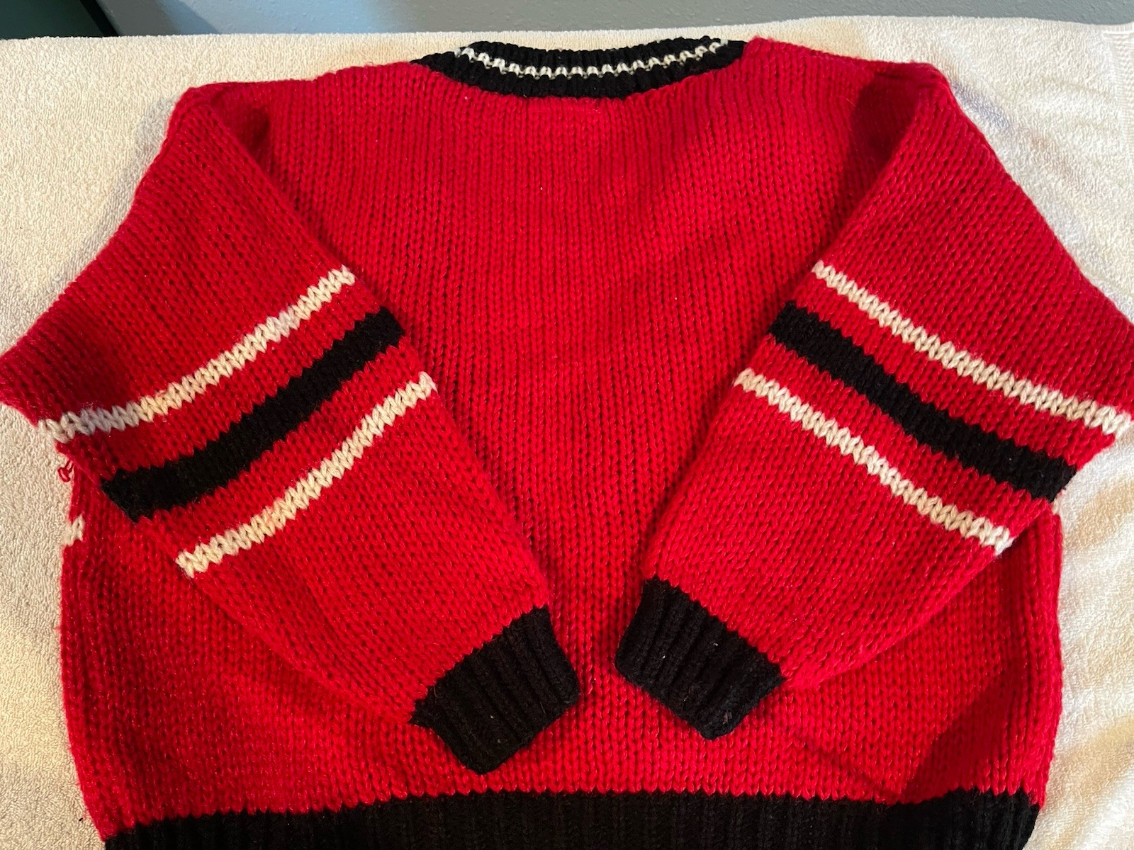 Vintage 80s Midnight Blues Hand Knit Wool Sweater Cardigan Red Black Pattern Kor