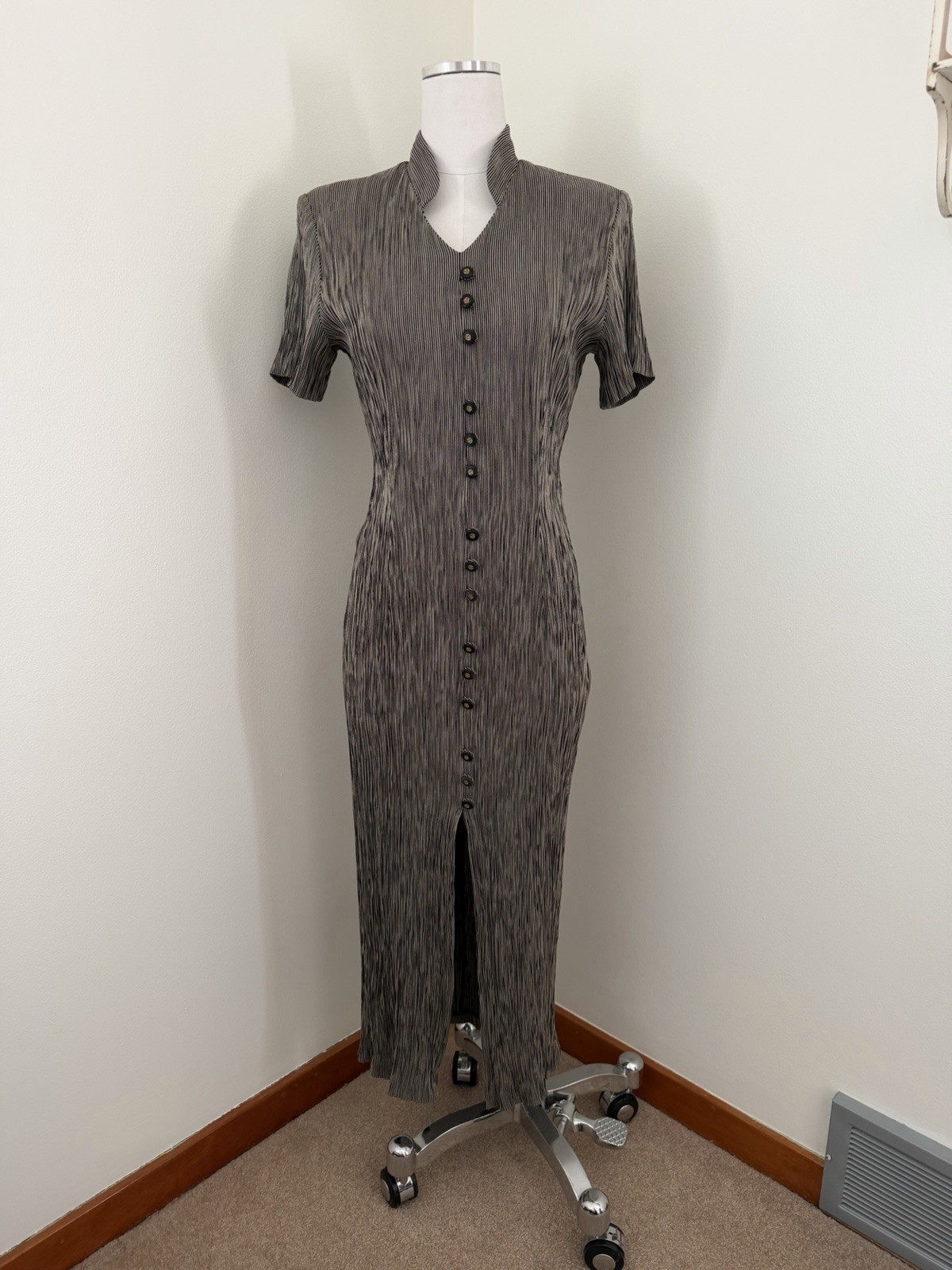 Vintage 90s Button Front Midi Dress Tan Gray