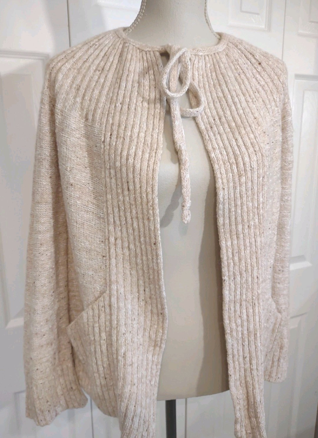 True Vintage 1970’s Boho Style Nubby Cardigan Bell Shape Oatmeal Beige Small