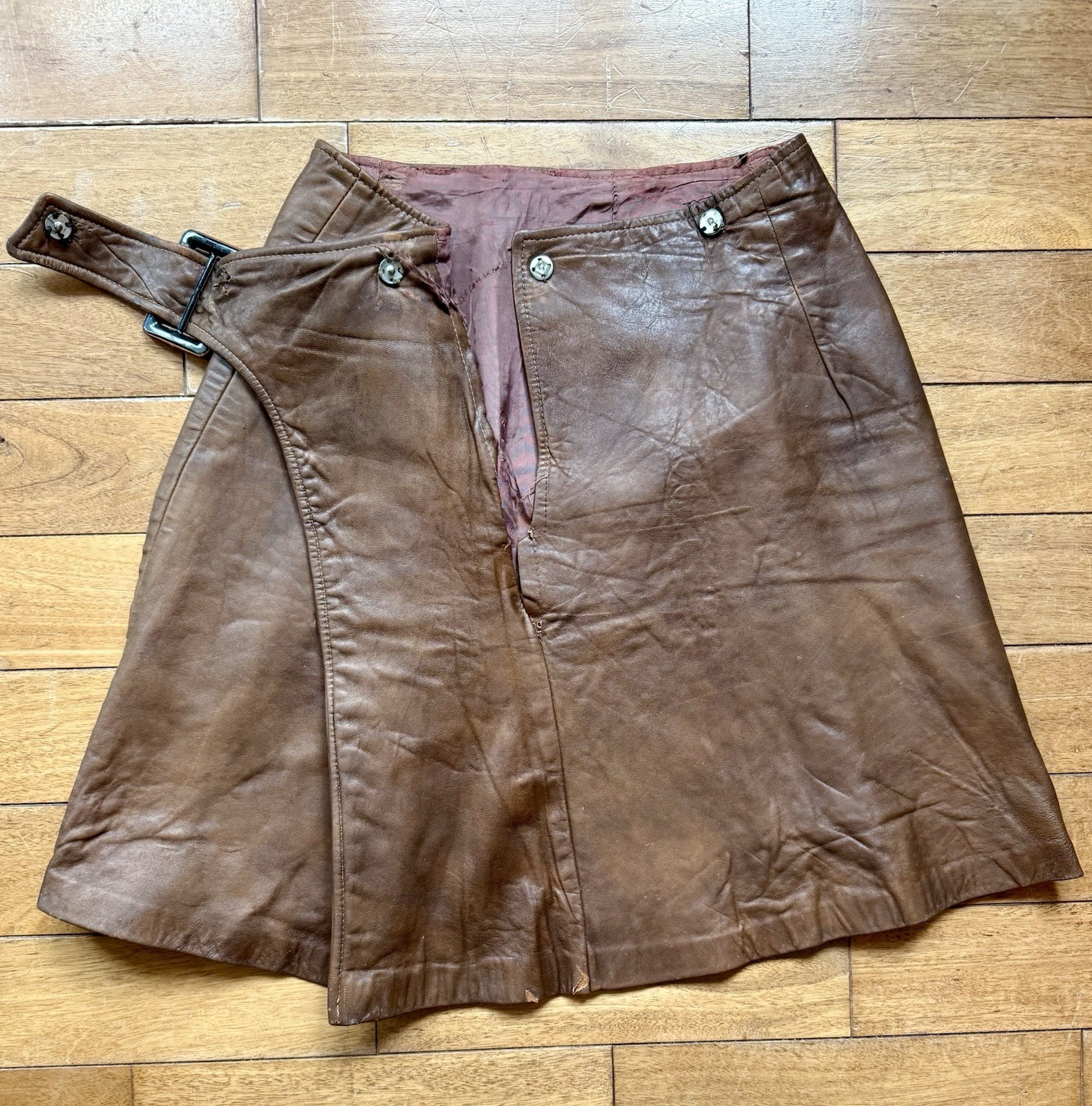 VTG 60s Brown Leather Buckle Snap Lined Mini Skirt Hippie Boho Mod GoGo Scooter