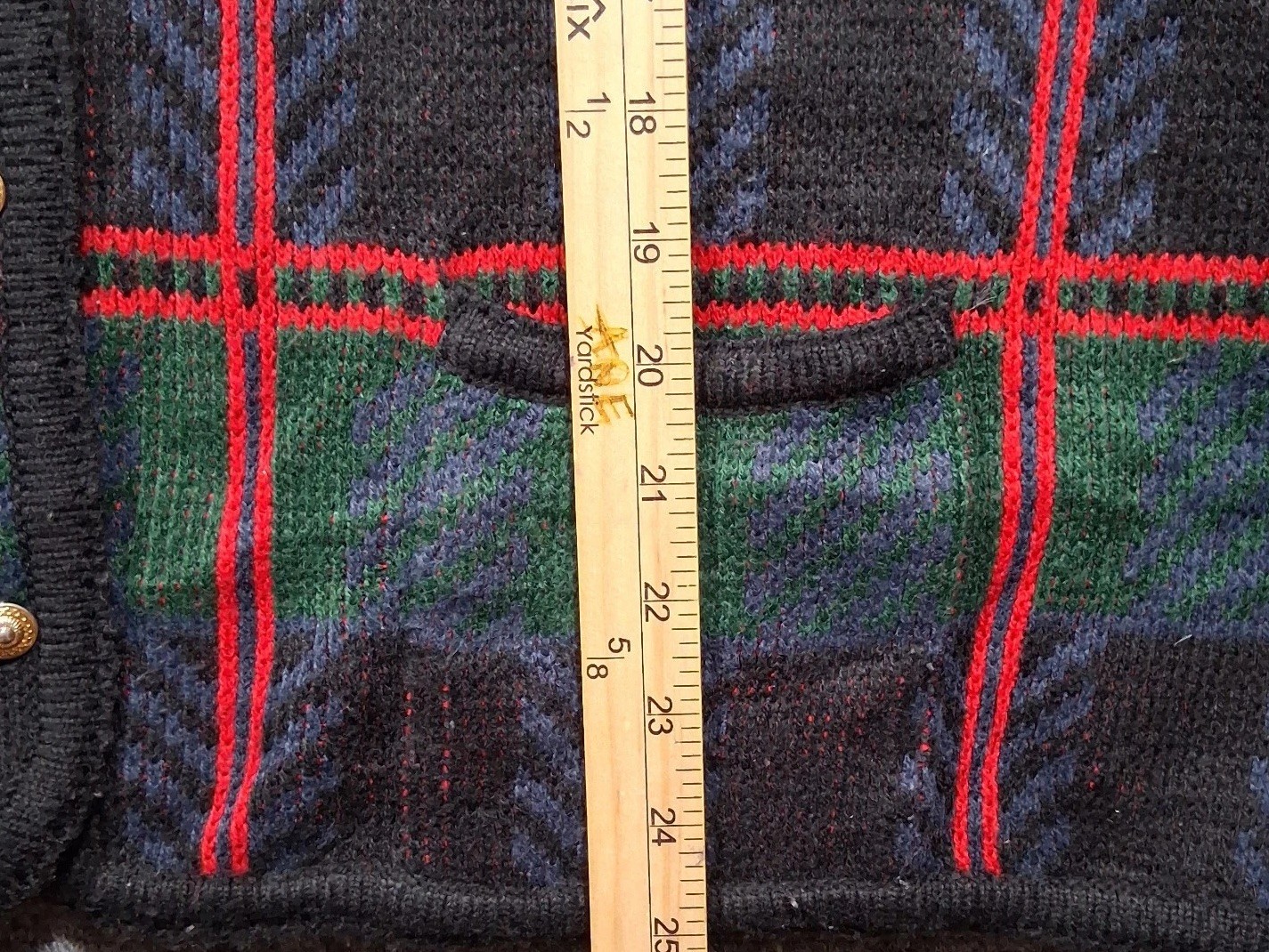 Vintage Plaid Chevron Knit Cardigan Sweater XL Red Green Gold Button Pockets