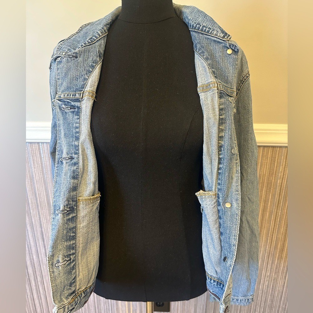 Levi Strauss Signature Denim Jacket Light Wash Women’s Size 12/14 Y2K