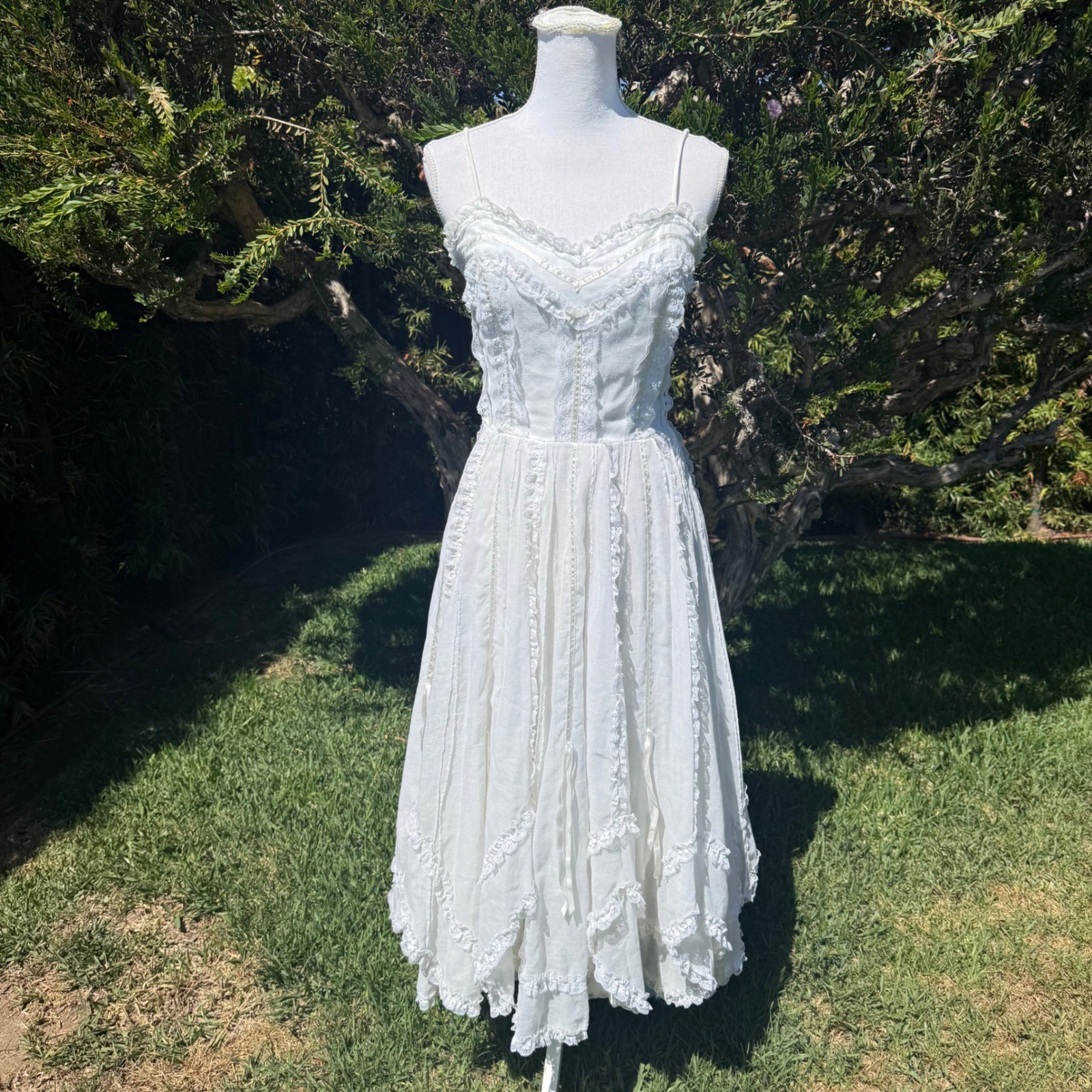 Vintage White Lace Prairie Midi Dress Handkerchief Hem Cottagecore Sz 12 Mexico