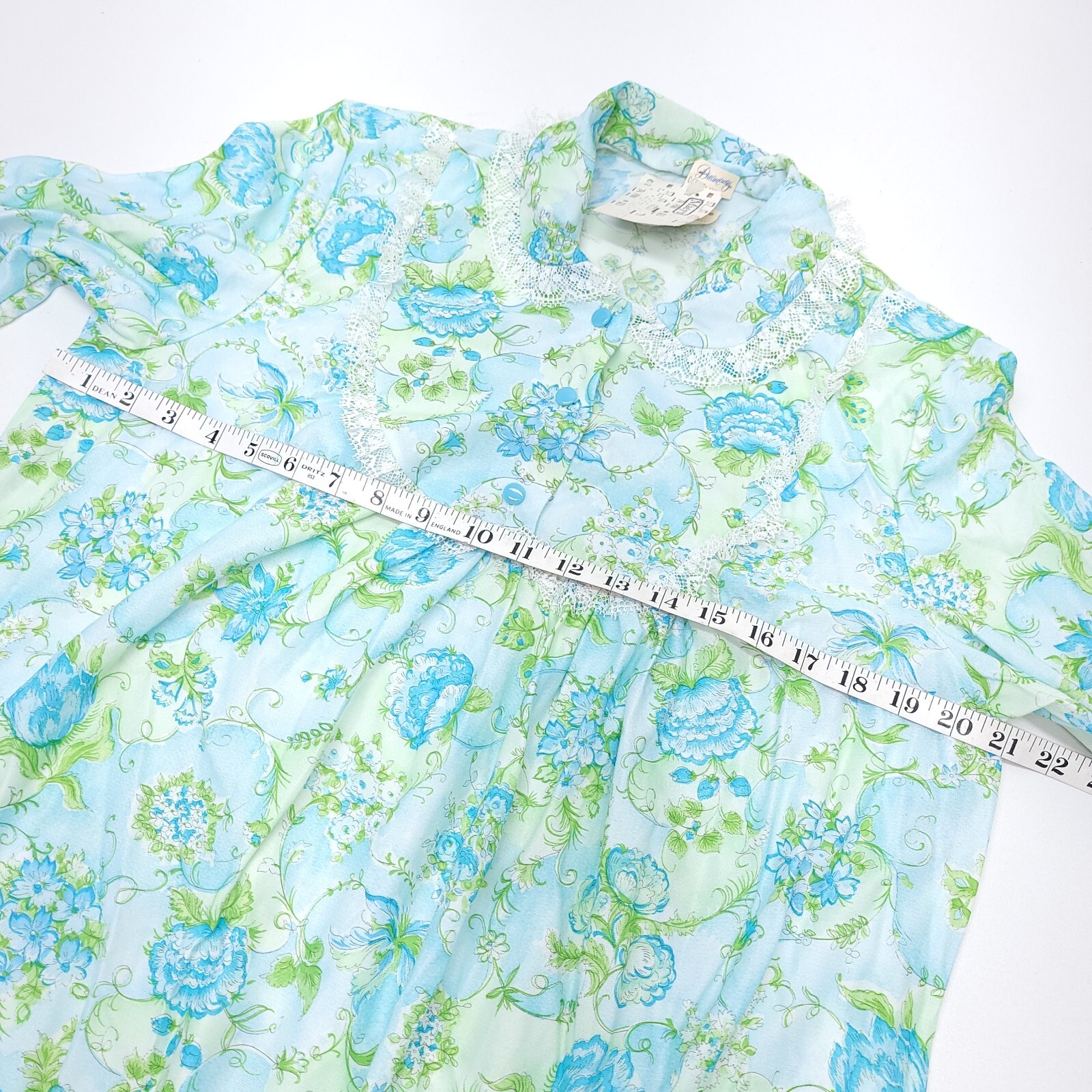 NWT Vintage Dream Away Long Sleeve Nightgown Lingerie Floral Blue Sz M 1974