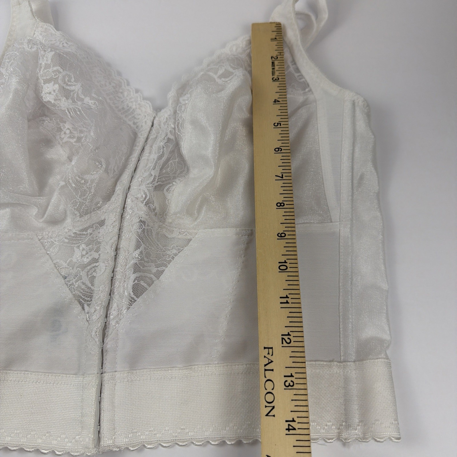 Vintage Carnival 40DDD Longline Bra White Lace Front Hook Boned Style 745