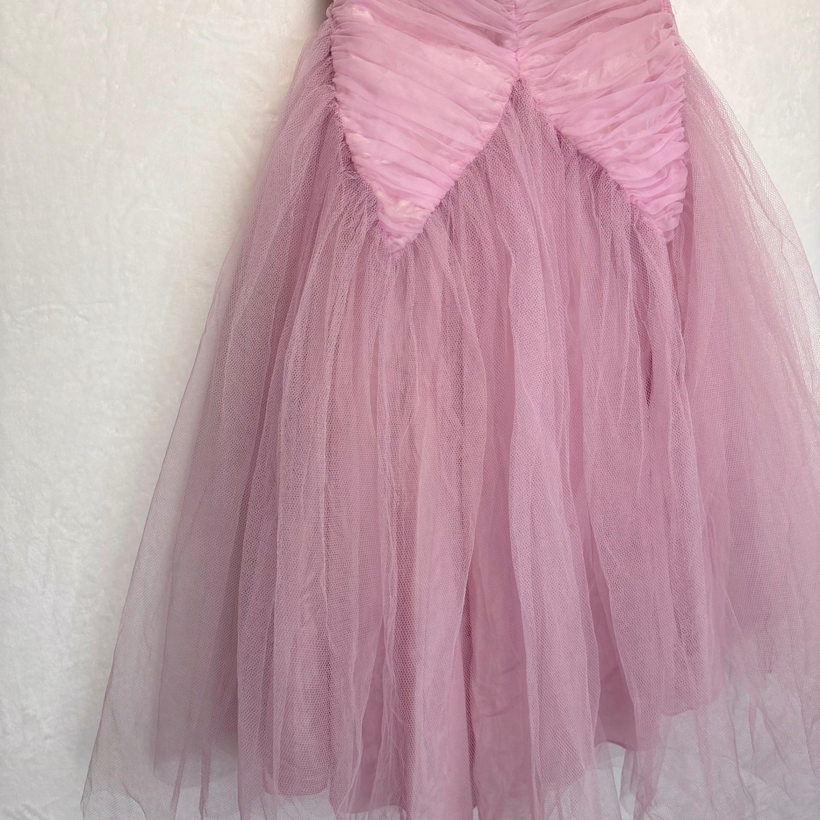 Vintage Lilac Tulle Off Shoulder Tea Length Party Dress Ruched 50s 24 Waist