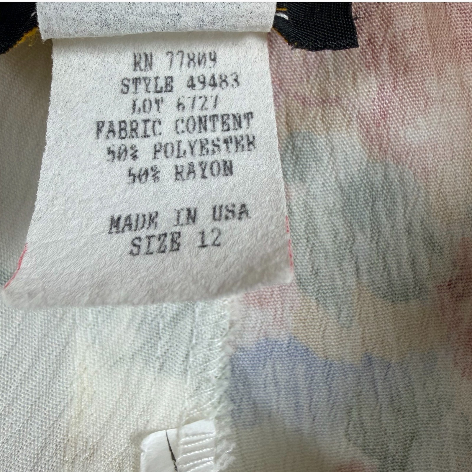 Vintage High Waisted Pleated Floral Shorts Chintz Coastal Grandmother Size 12