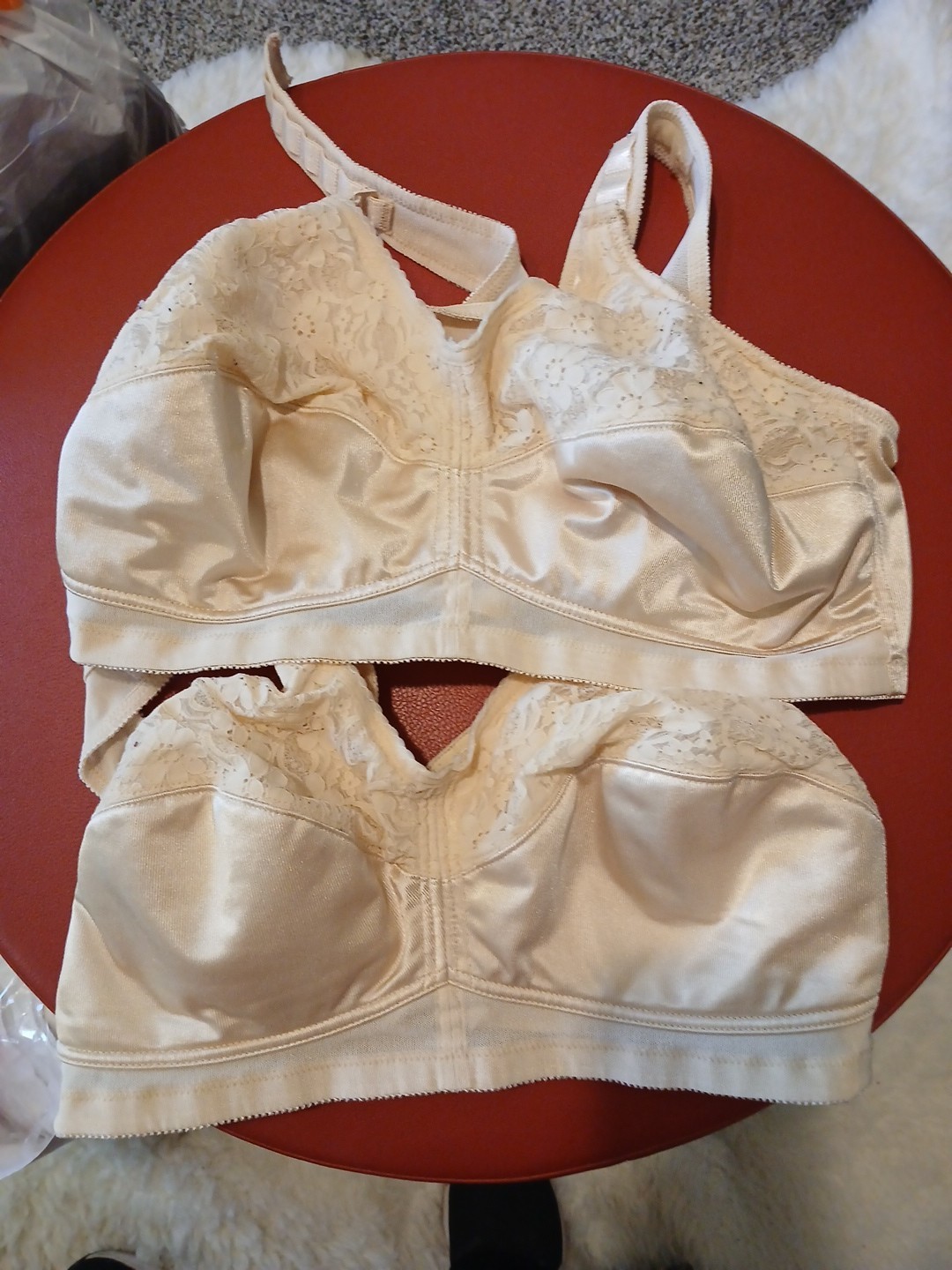 Jodee Surgical Style 3215 Post Mastectomy Bra Tan w/Pockets 44D Lof Of 2