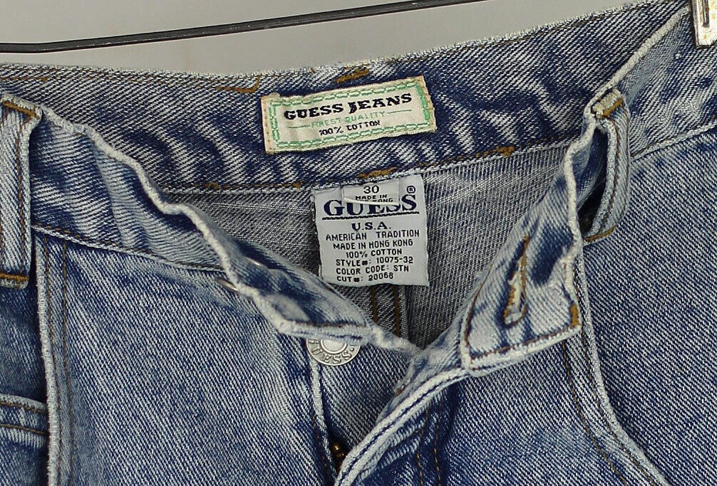Vintage Guess Triangle High Waist Denim Mom Jeans 1980s 1990s 30″ Waist /Size 12