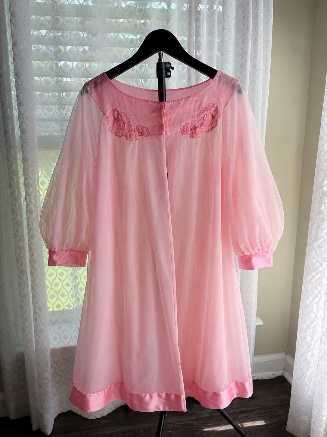 Vintage Artemis Pink Sheer Peignoir Medium Nylon Puff Sleeve Boudoir Lingerie