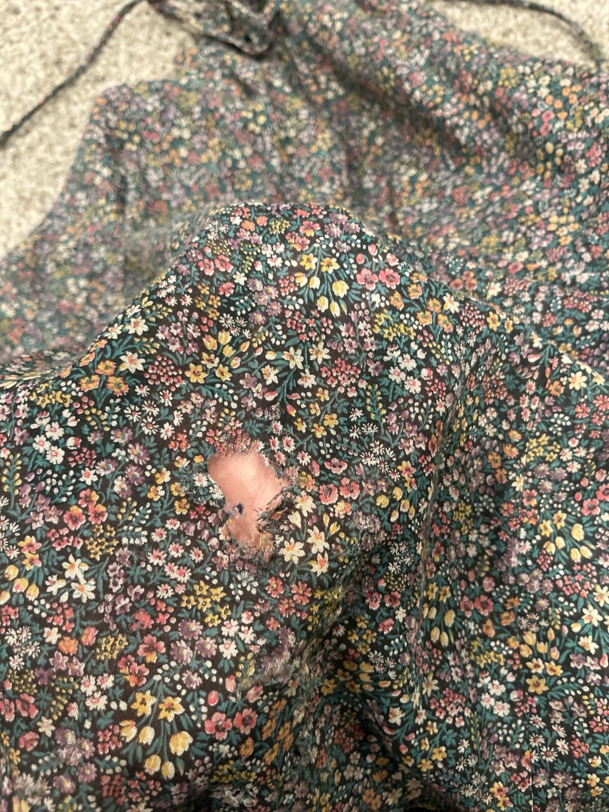 Authentic VTG 1970s Ditsy Floral Prairie Dress Boho Chiffon Tie Neck Byer Too XS
