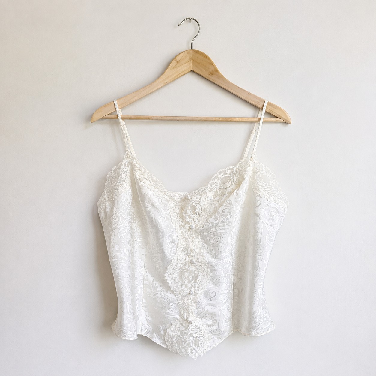 Vintage Victoria’s Secret Gold Label Satin Lace Cami Top L Ivory Button Y2K VTG