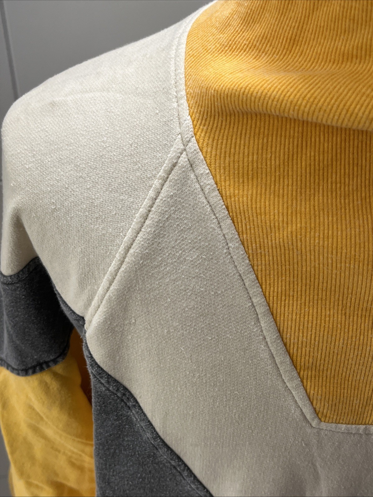 Vintage Taverniti Sweater – 10th Anniversary Legendary Taverniti 1977-1987 – XL