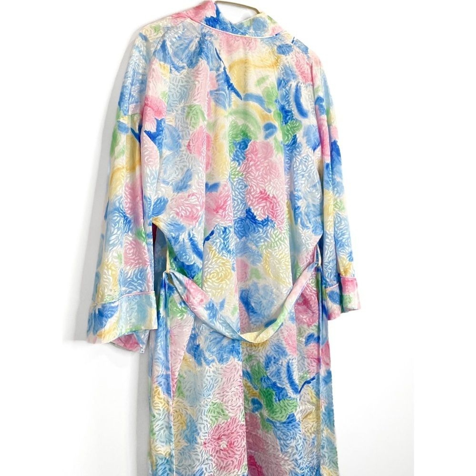 Vintage Womens Robe M Pastel Swiftie Floral Shimmer Watercolor Romantic Kimono
