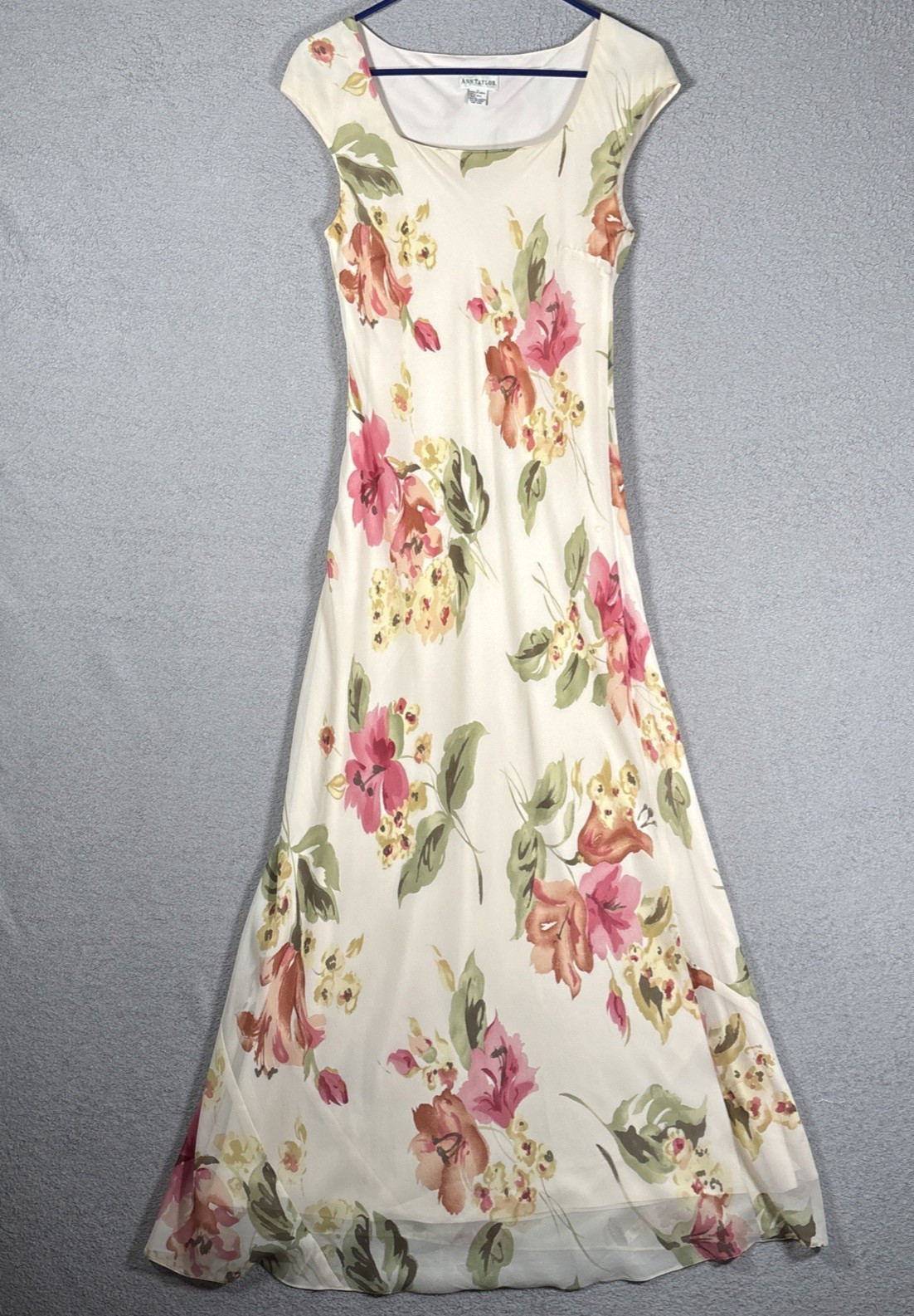 Vintage Ann Taylor Size 6 100% Silk Y2K Phoebe 90s Cream Ivory Chiffon Flowers