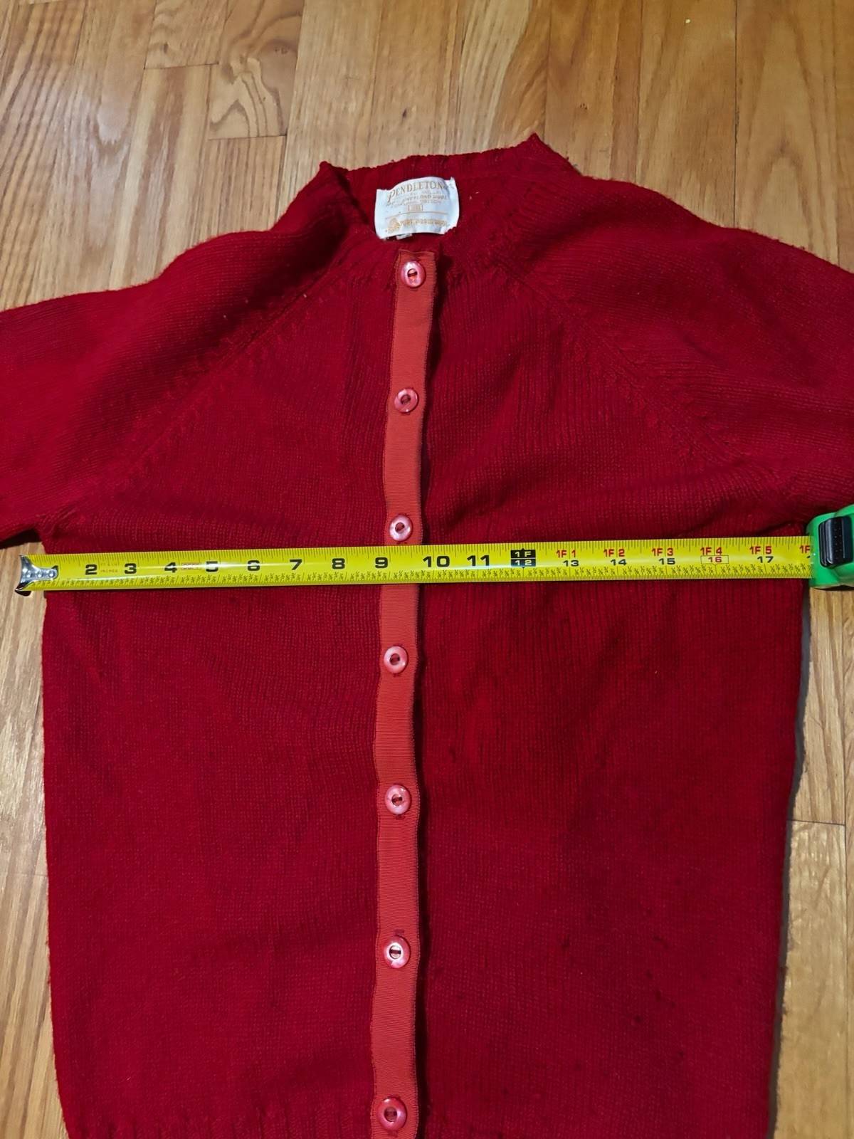 Vintage Pendleton Women’s Cardigan Size Small (38) Red Grandmacore 100% Wool