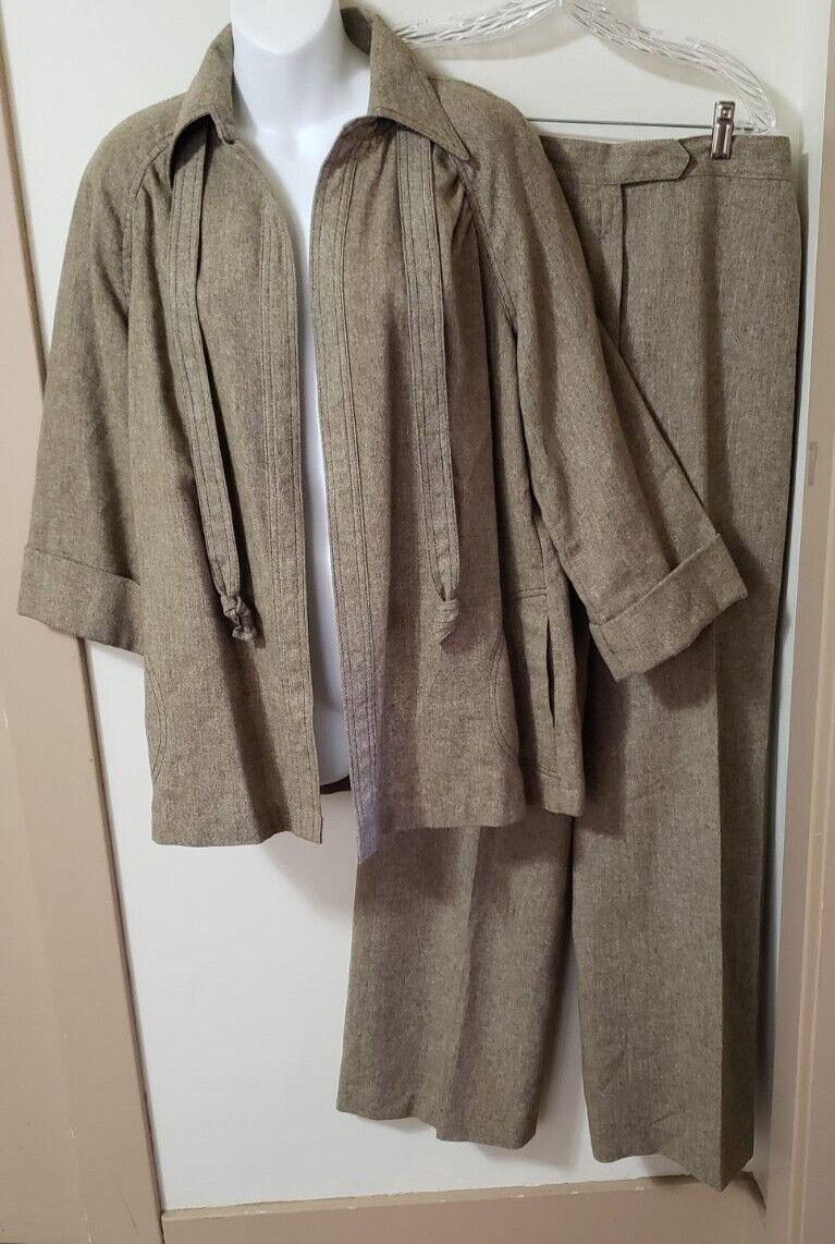 Vintage Womens 70s Mod Wool & Polyester Wideleg Pants set.size 14