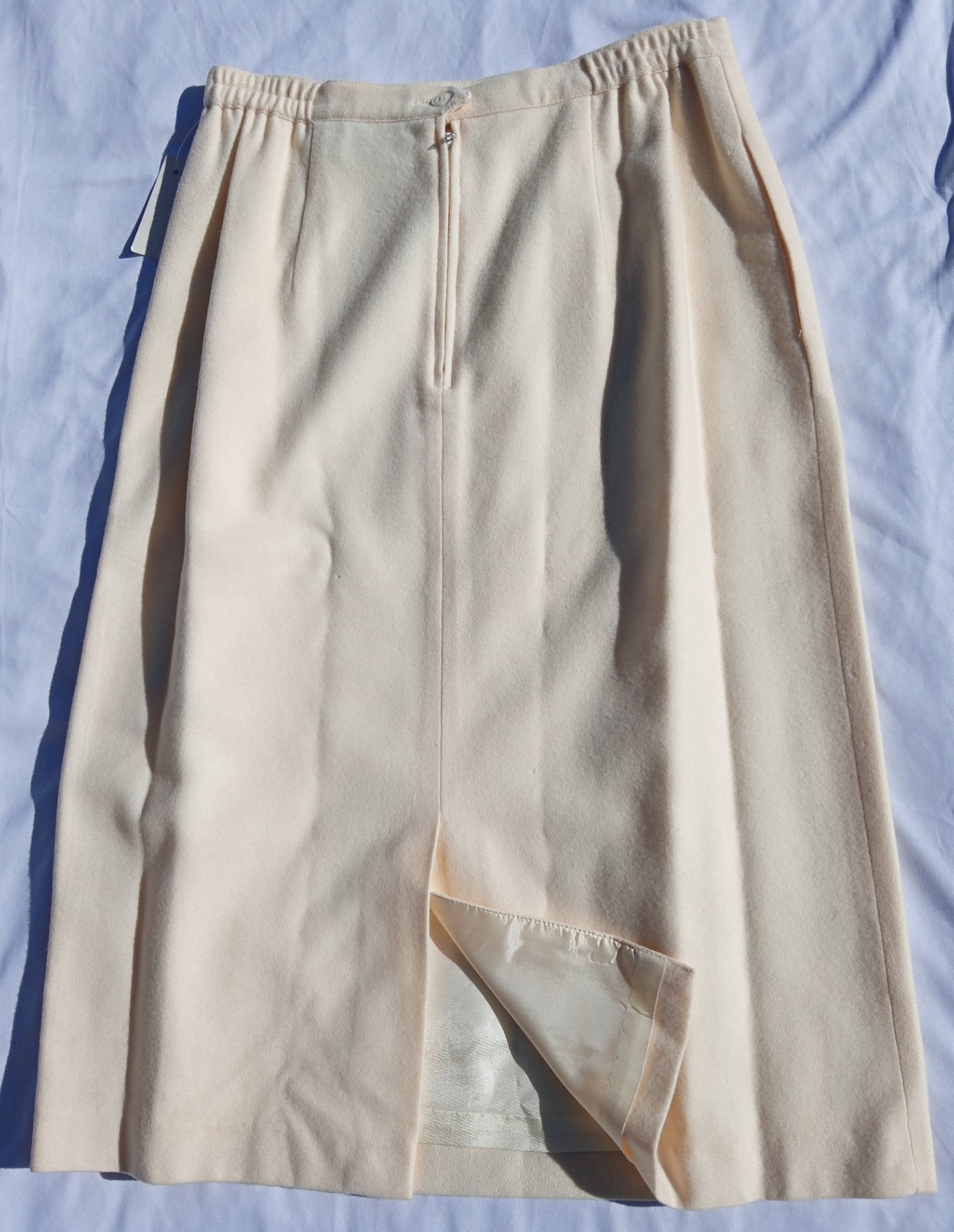 Barclay Square Wool Skirt Women’s Size 12 Ivory Cream Midi USA FLAW