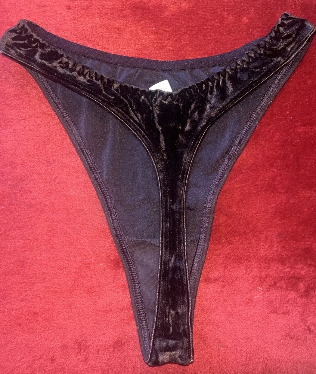 Vintage Victoria’s Secret Dark Chocolate Brown Crushed Velvet Thong Panty Small