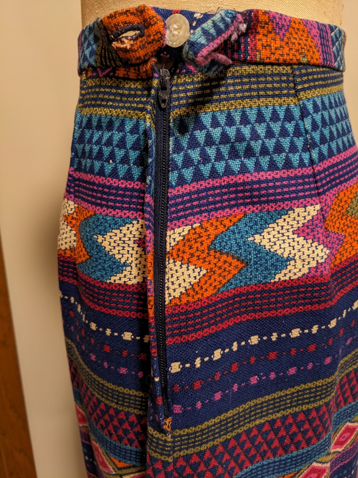 1960-70s maxi skirt vintage patterned vivid bright boho retro