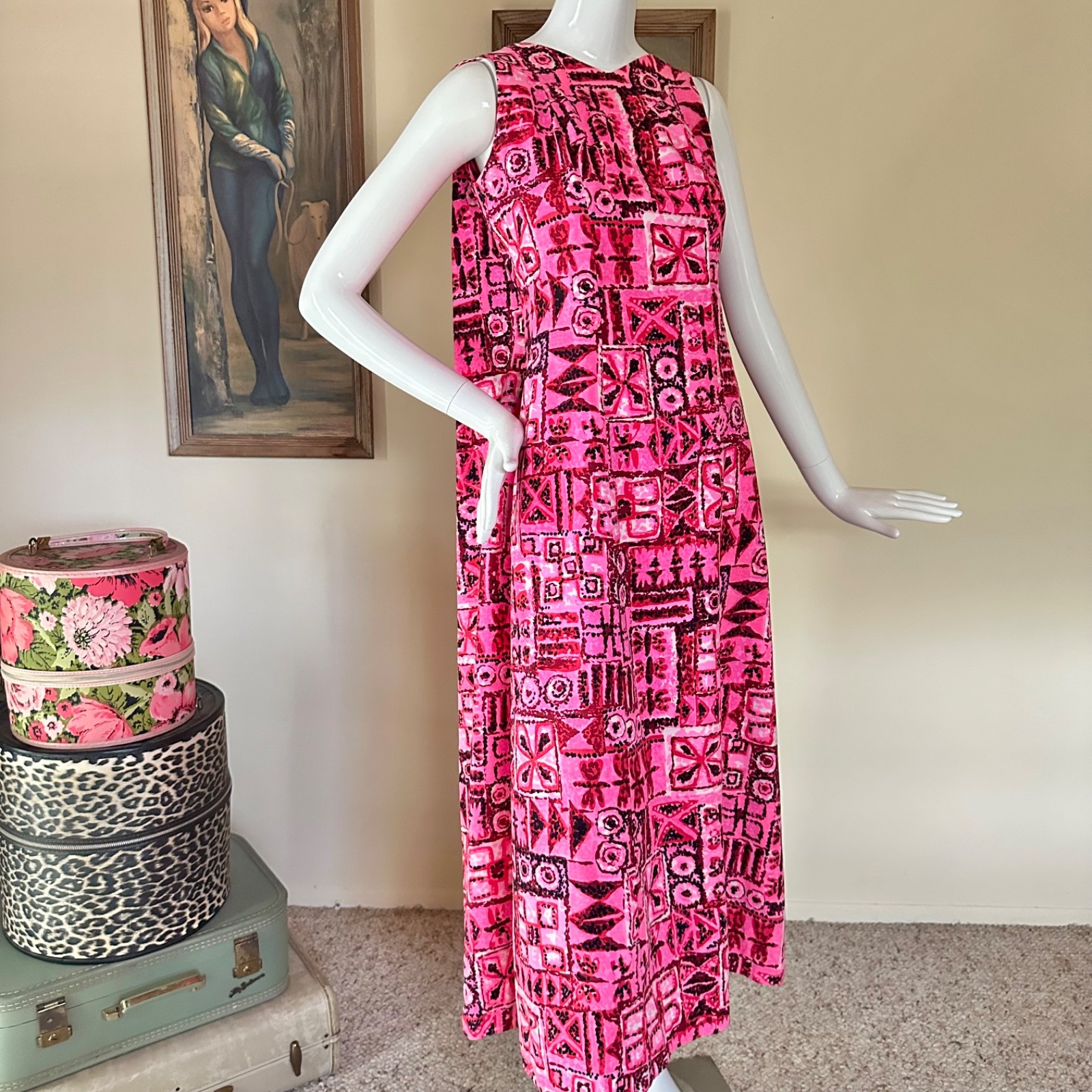 VTG 1960s Pink Hawaiian Tapa Print Watteau Dress Polynesian Tiki Barkcloth S