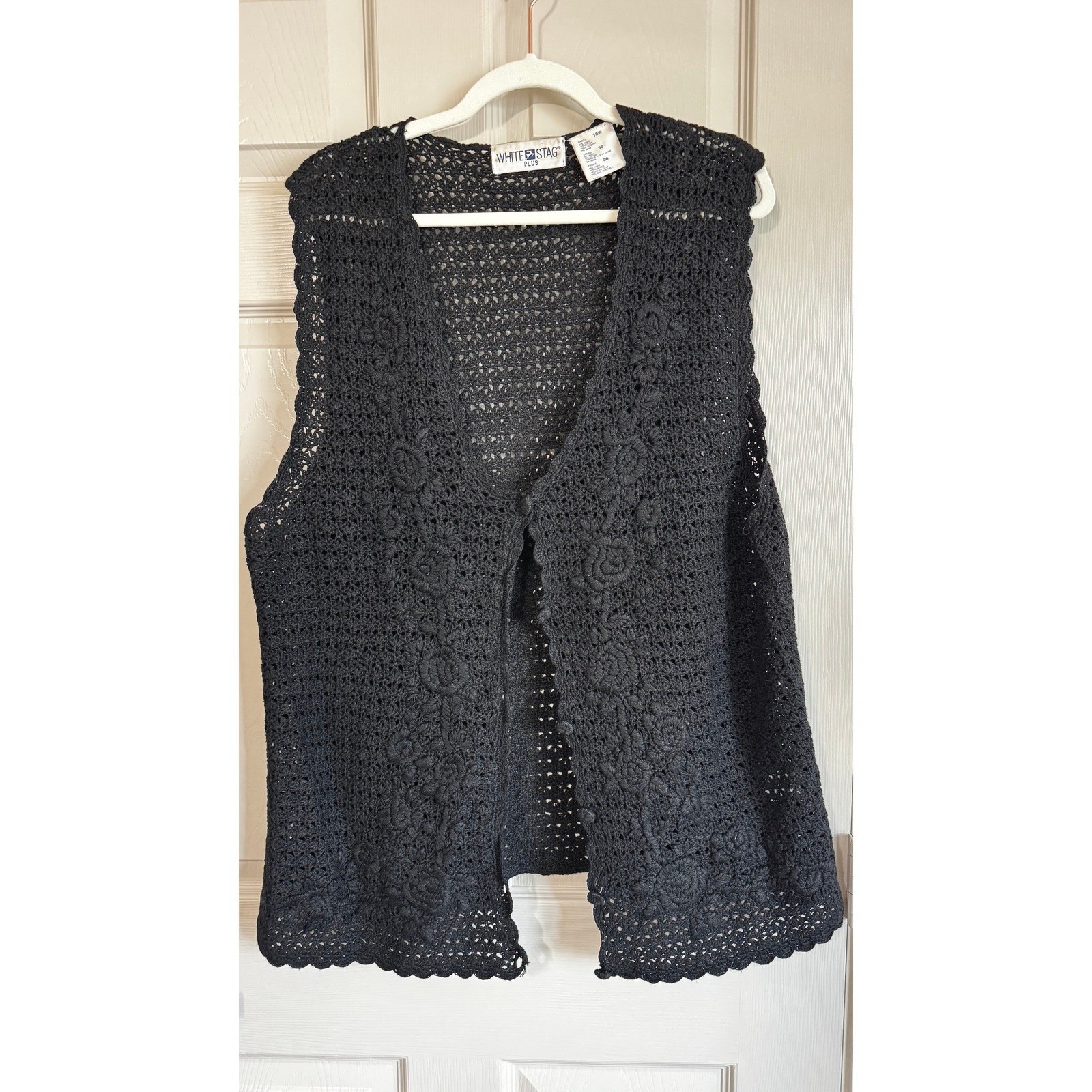 Vintage Crochet Vest Black Floral Details Size 16 Boho Whimsy Fairy Grannycore