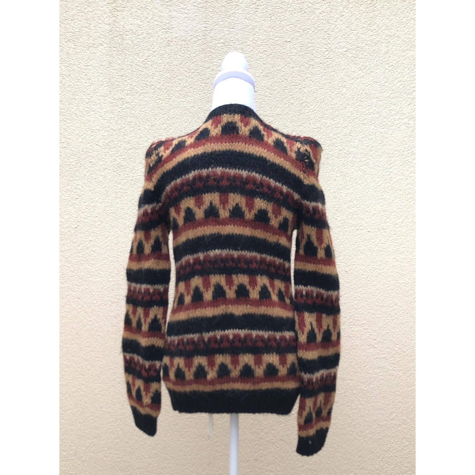 CR SWEATERS industria Argentina wool knitted black brown color wool cardigan