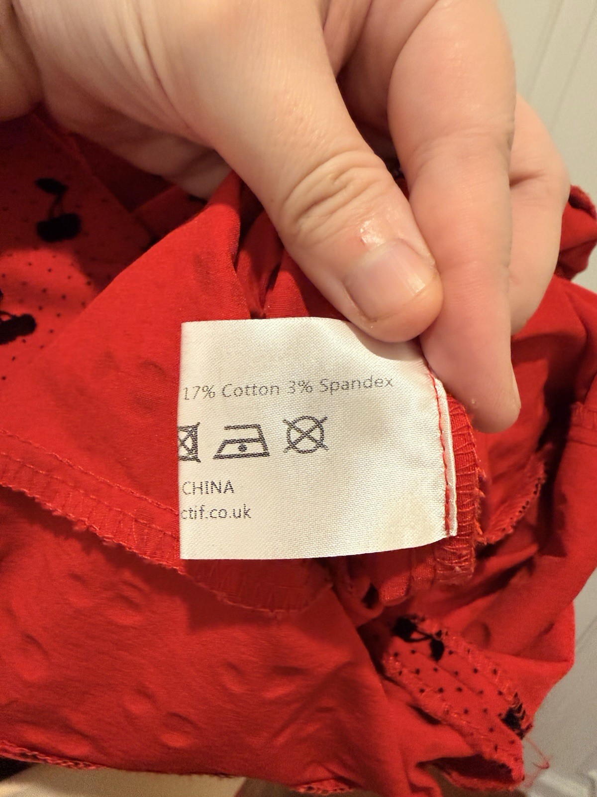 Women’s 2010’s Collectif Size XL Red Halter Wiggle Dress W/black Flocked Cherry