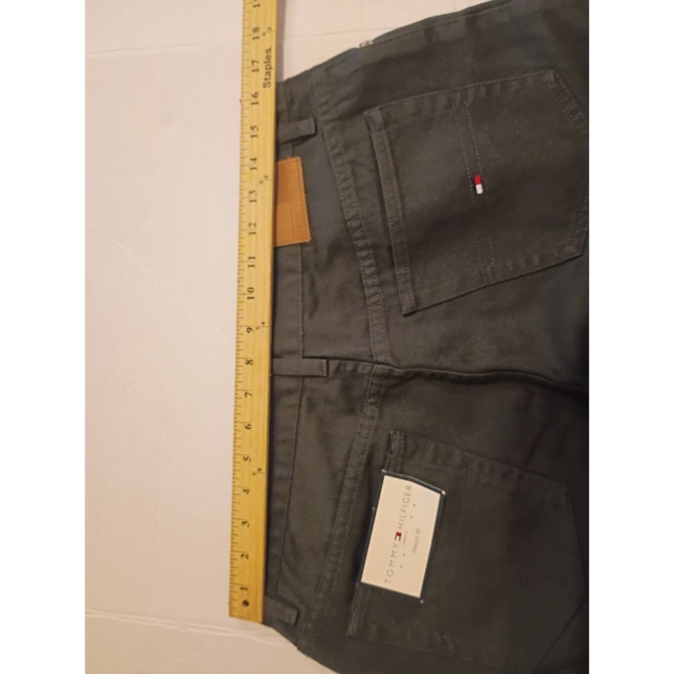 VTG Tommy Hilfiger Women’s Gray Straight-Leg Pants Mid-rise Y2K Sz 12