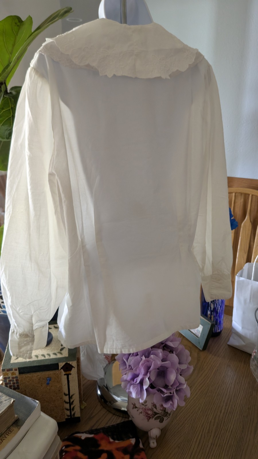 Antique White Cotton Blouse, Hand Embroidered, Cinched waist, French Navy Sz M