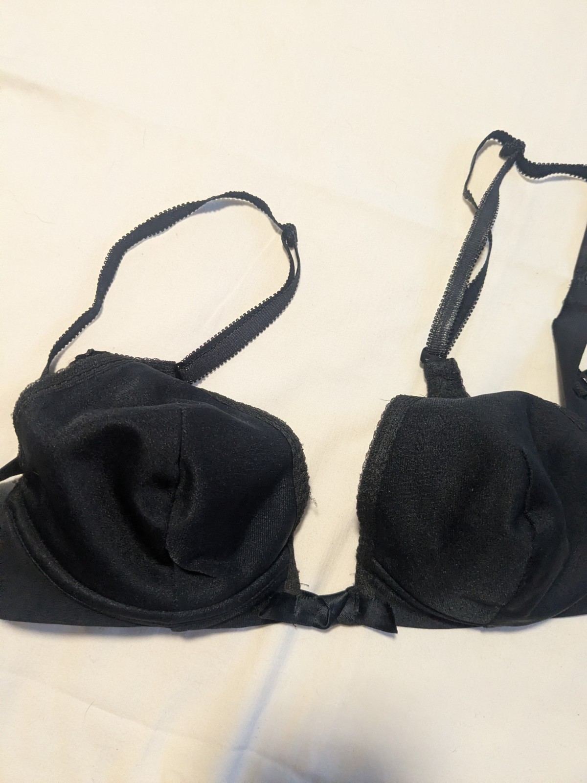 Vassarette Style 4205 Black Underwire Bra 34C Nylon Spandex Everyday