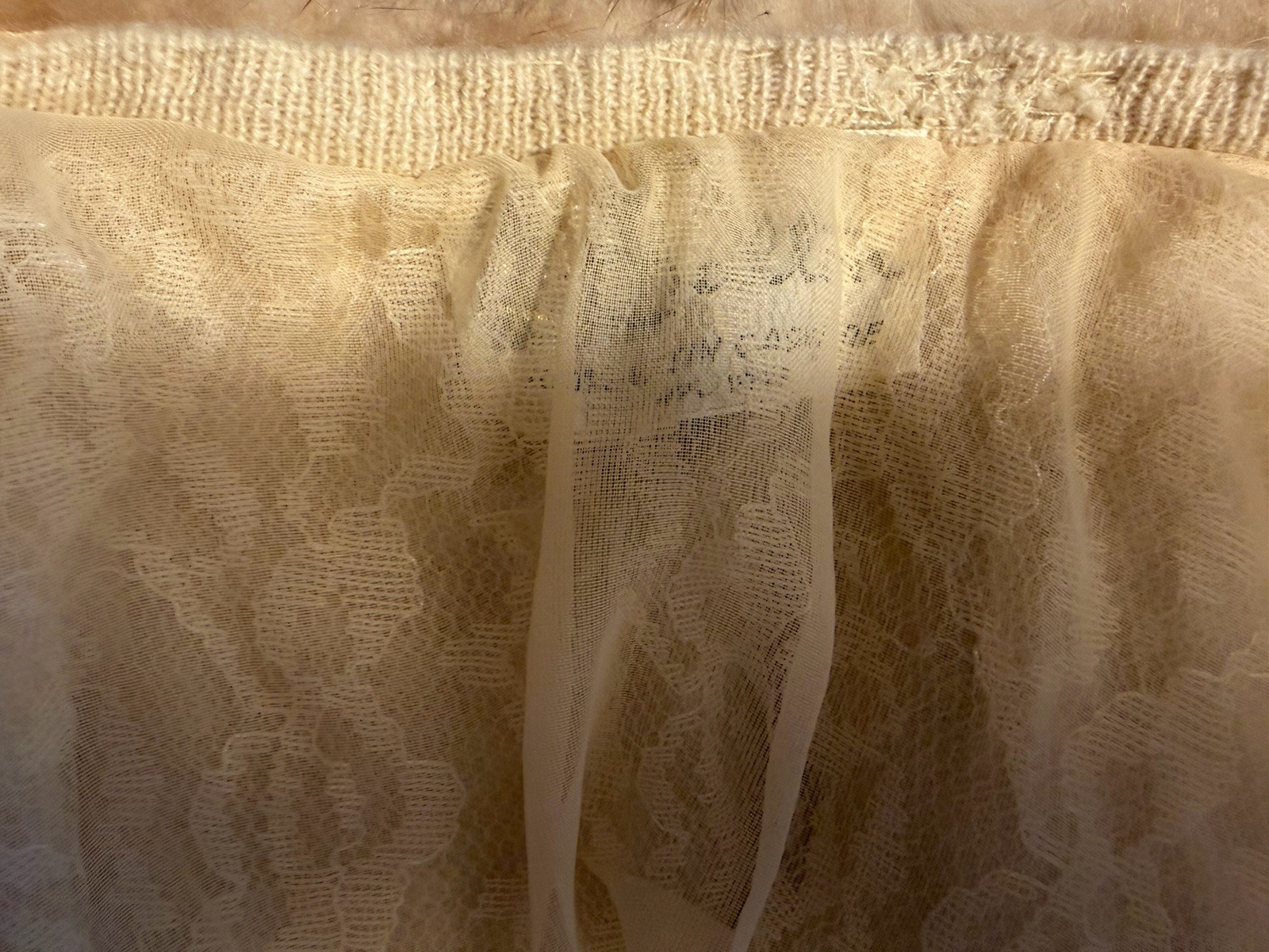 Vtg 1950s Dalton Ivory Cashmere Sweater Detachable Mink Collar Pearl Clasp PL