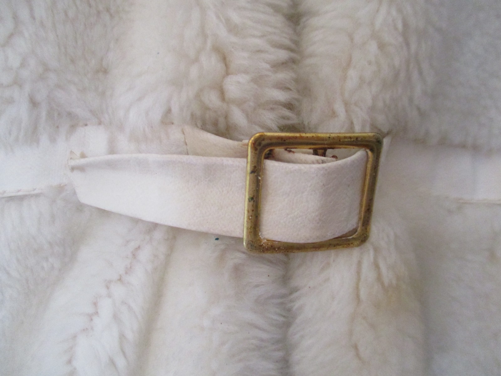 Vintage 60s Country Pacer Glenoit Faux Fur Coat Womens S/M Off White
