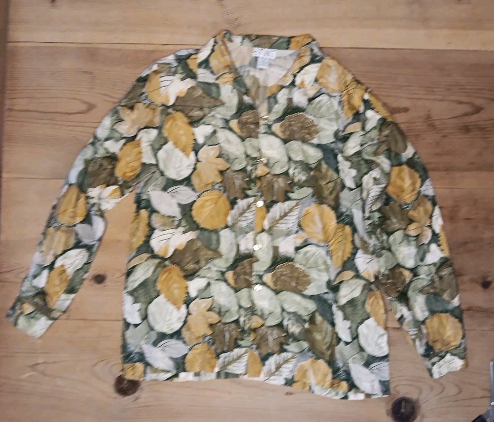 VTG Stunt Womens M Blouse 100% Silk Loop Button Up Leaf Print Fall Artsy Gold