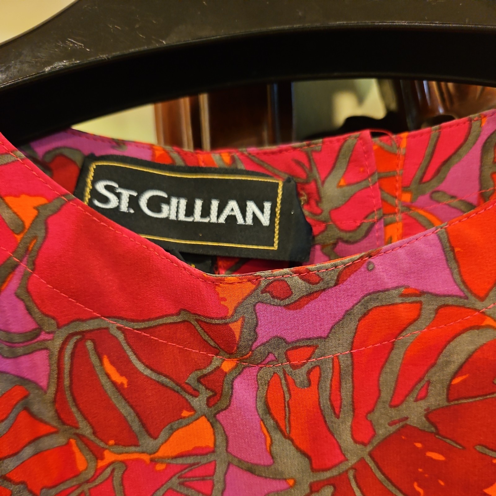 Silks by St. Gillian blouse/ jacket 100% Silk Size 14 VTG 80s Pads A5
