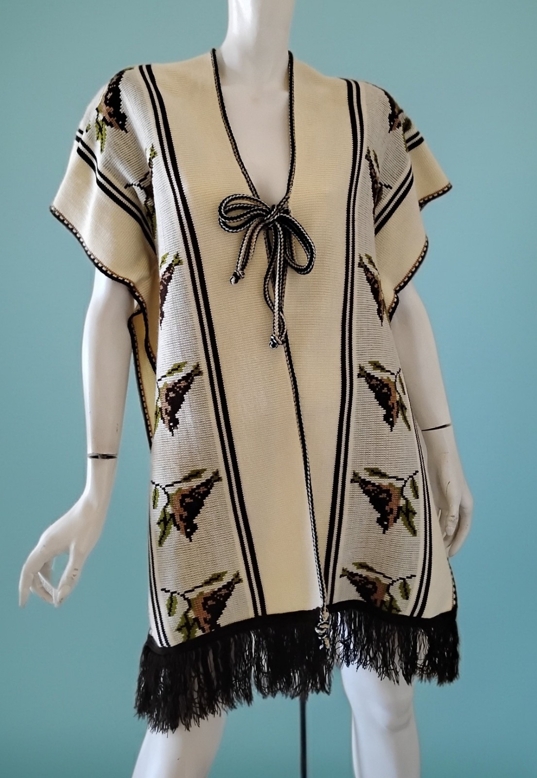 Vintage Bird Print Knit Tie Front Split Side Poncho With Fringe Boho Western