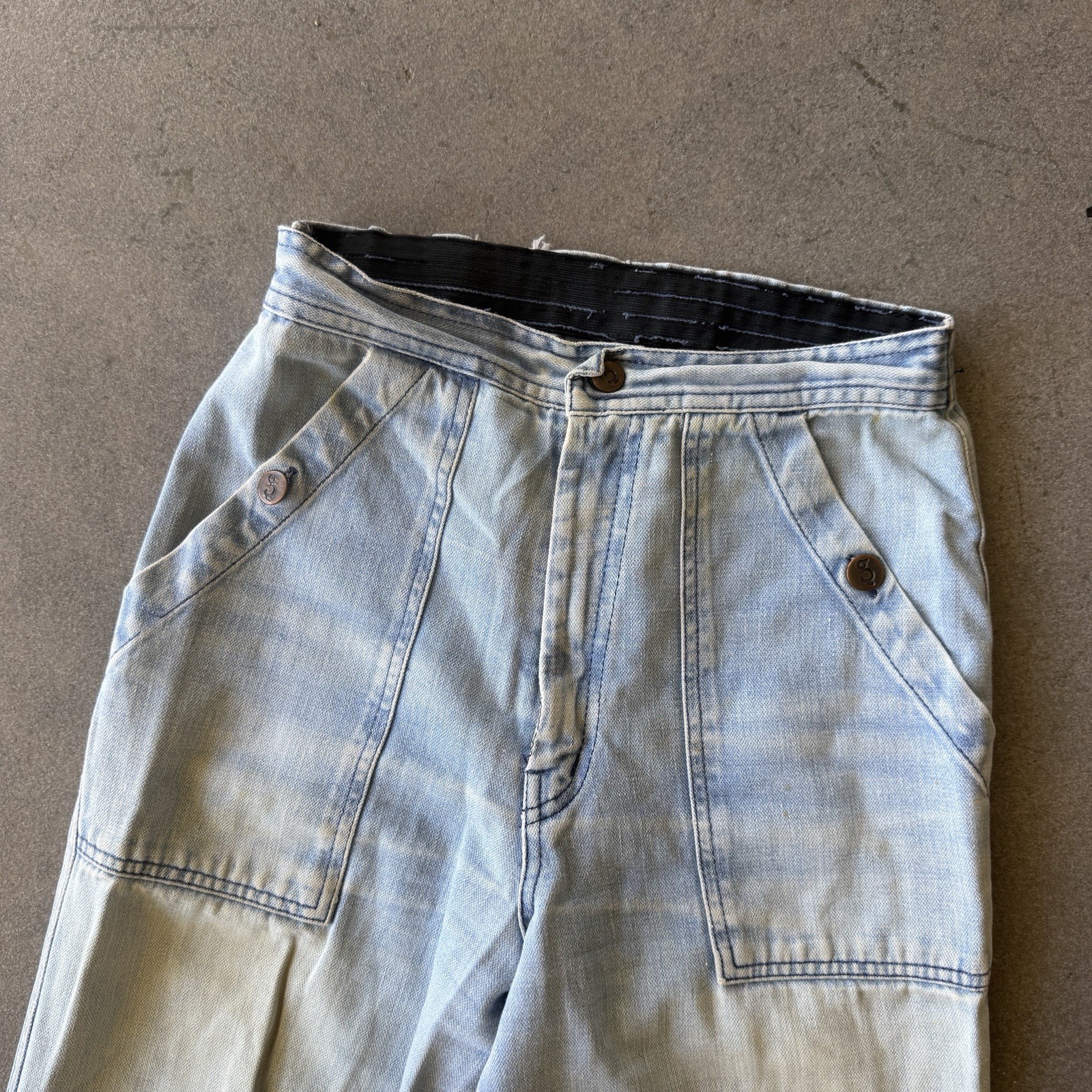 Vintage 60s 70s Women’s Flare Bell Bottom Light Wash Denim Jeans 24×31 Disco