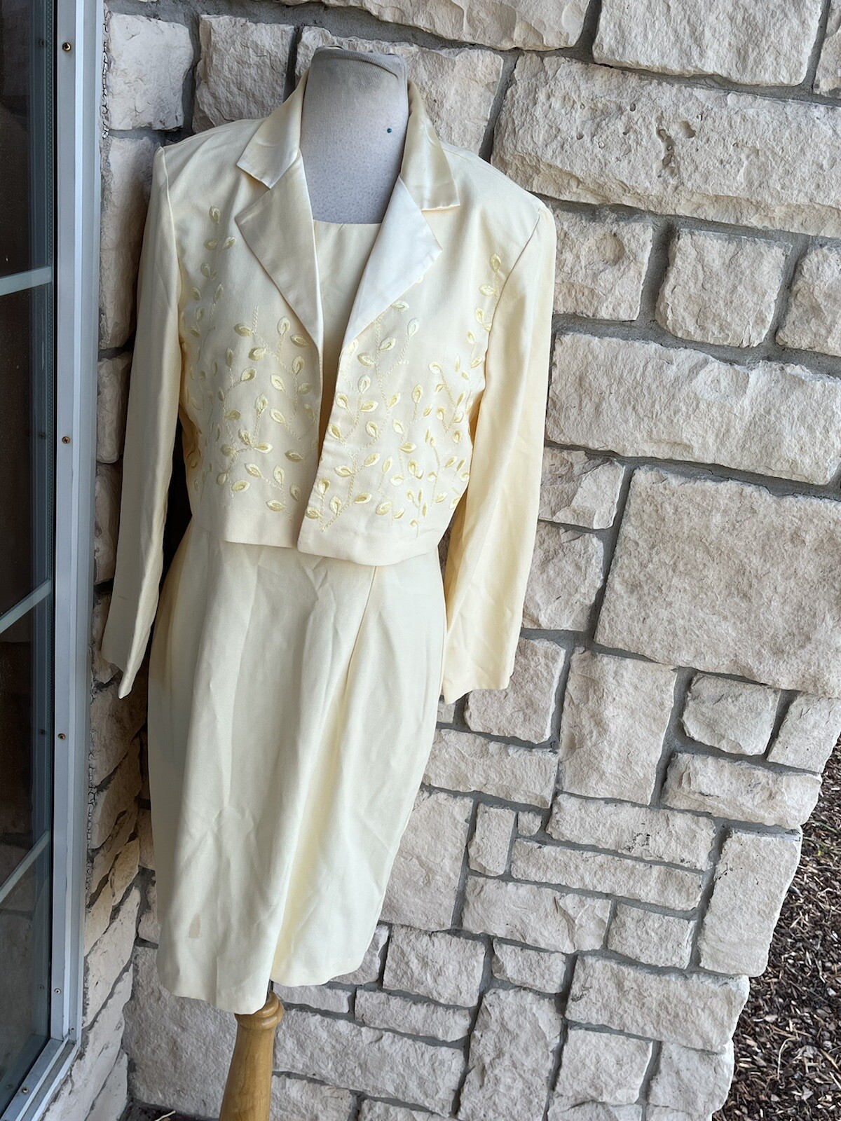 Vtg Allison Che 2 Pc Dress Jacket Suit Sz 8 yellow