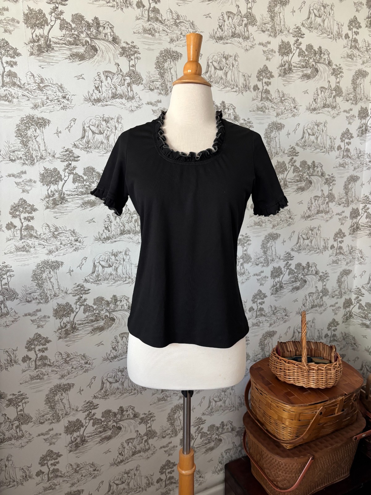 Vintage 70s Alice Stuart Black Top Ruffled Trim Minimalist Simplistic Modern