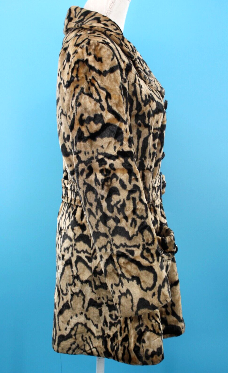 VTG Women’s 60s Jaguar Print Velvet Coat W/ Large Pockets & Belt Sz M/L 1960s