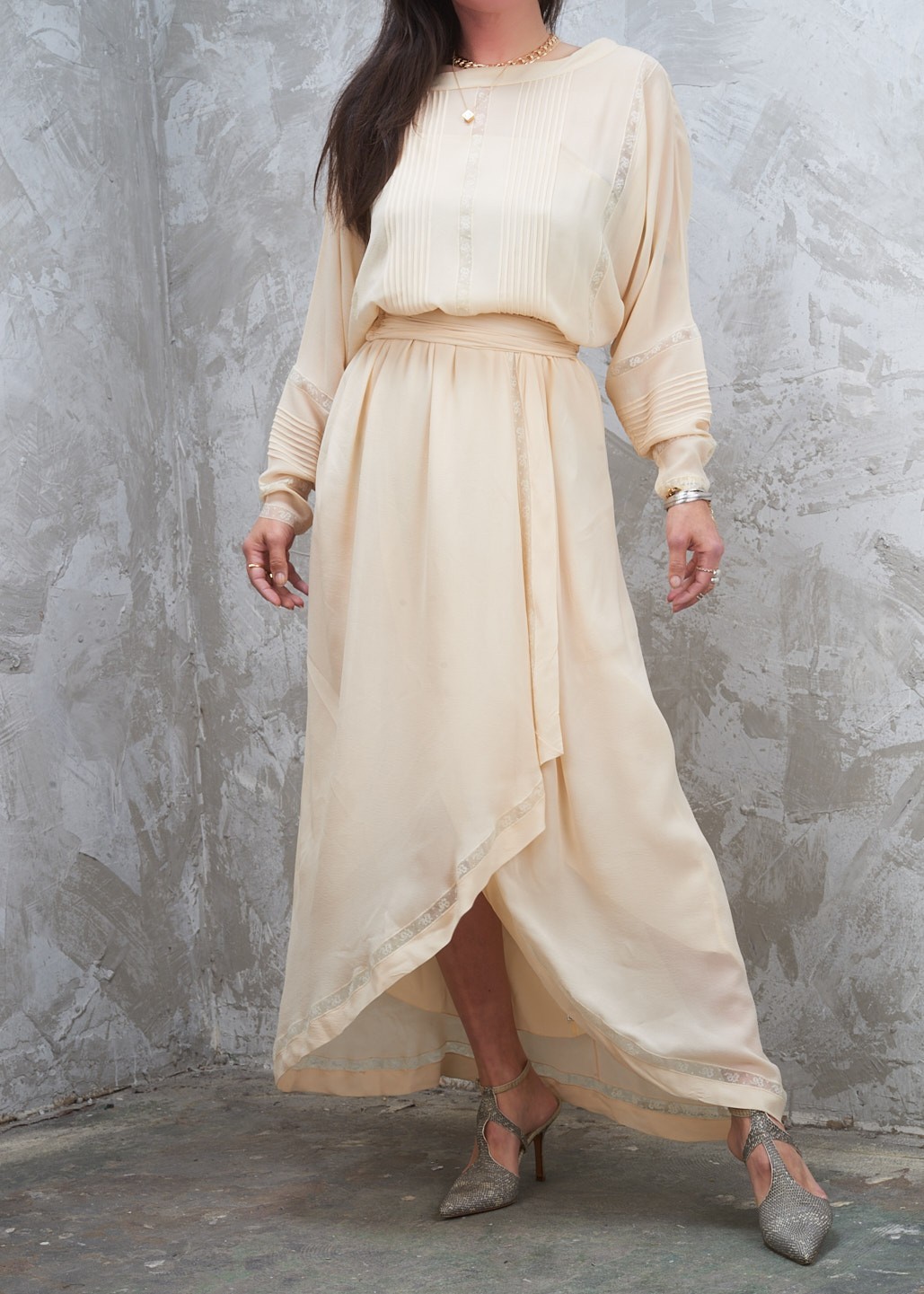 CHLOE 1970s Karl Lagerfeld Era Ivory Silk and Lace Bohemian Dress