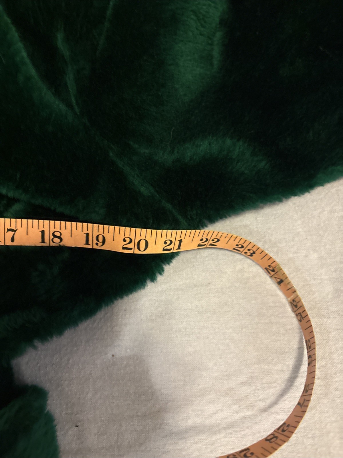 1970s Vintage Borg Hunter Green Plush Fabric Robe Size L
