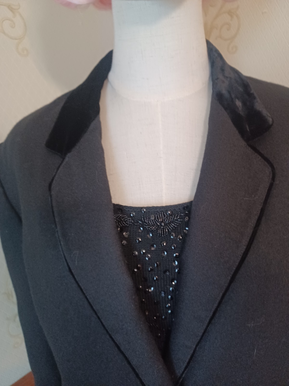 Vintage 1960s/70s Wilroy Traveller Velvet Trim Women’s Union-Made Tuxedo Coat