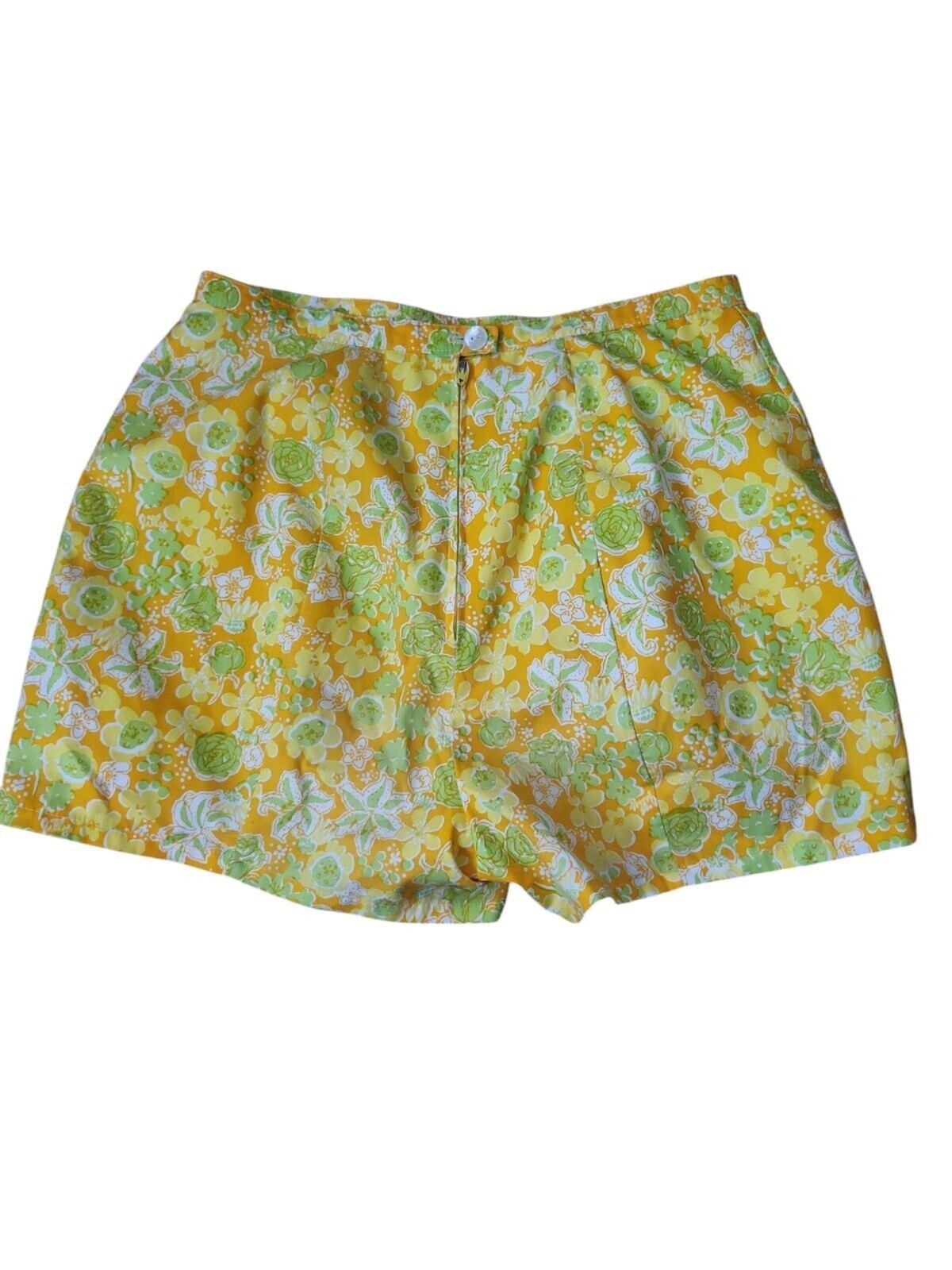 The Lilly Vintage 1960s Lilly Pulitzer Shorts Twee High-Rise Orange Floral Pool