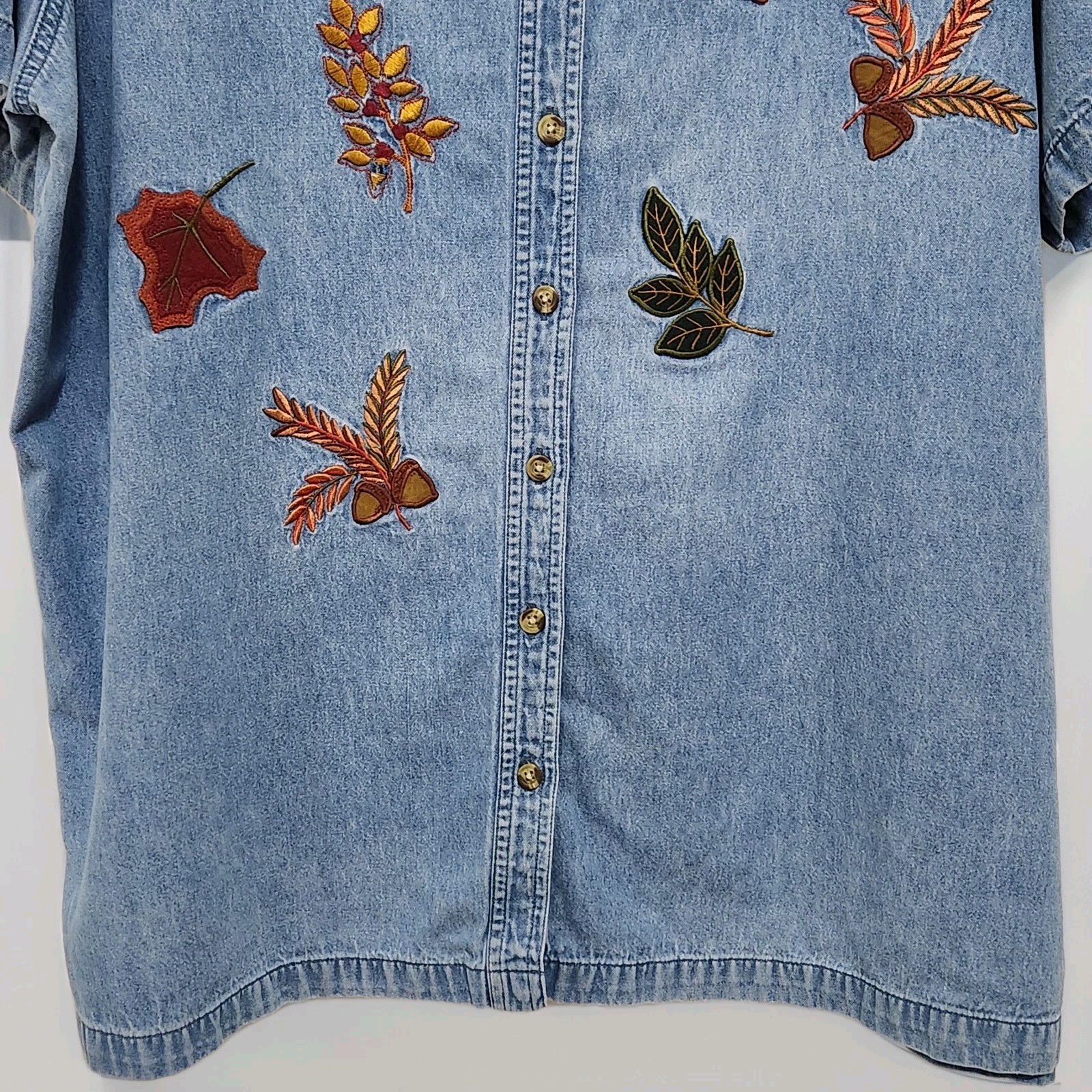 Vtg Bobbie Brooks Chambray Button Up Short Sleeve Shirt Embroidered Fall Leaves